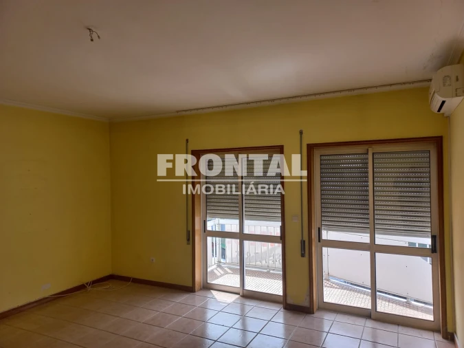Apartamento T4 para Venda em Valpaços e Sanfins Foto 7