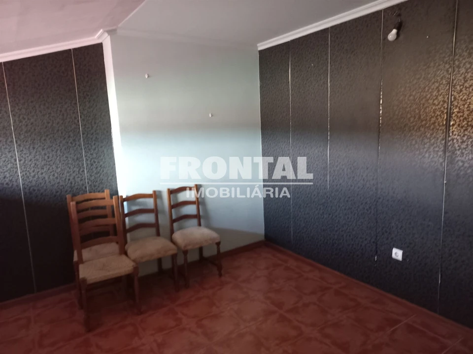 Apartamento T4 para Venda em Valpaços e Sanfins Foto 26