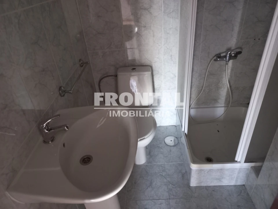 Apartamento T4 para Venda em Valpaços e Sanfins Foto 13