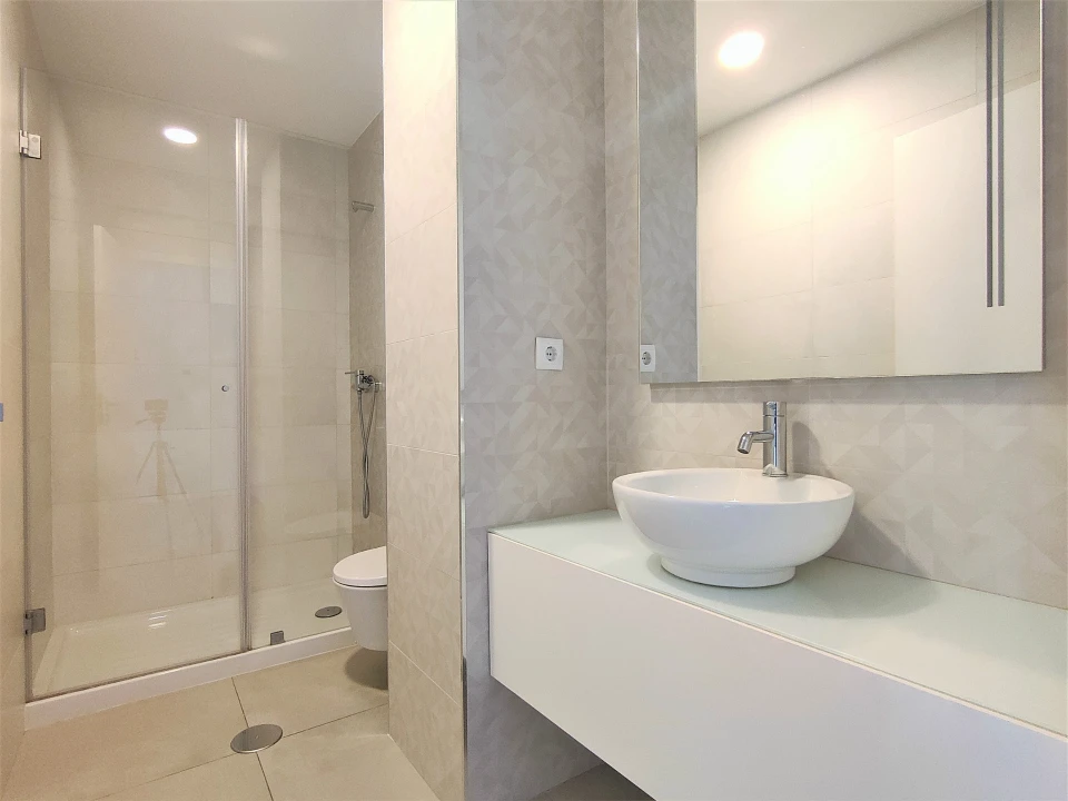 Apartamento T2 para Arrendamento em Glória e Vera Cruz Foto 11