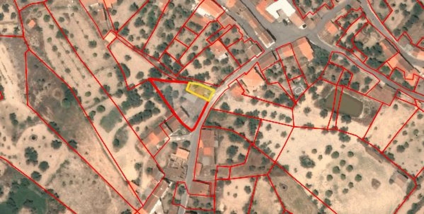 Moradia T0 para Venda em Santo Andre das Tojeiras Foto 22