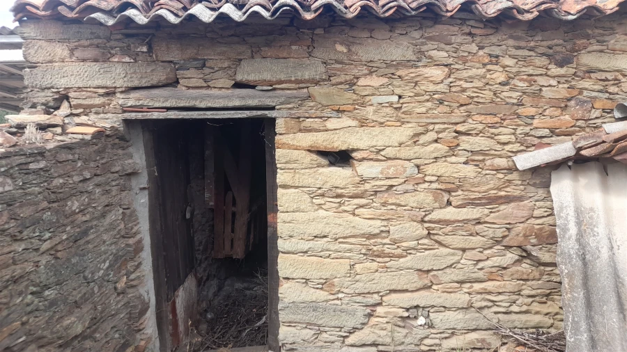 Moradia T0 para Venda em Santo Andre das Tojeiras Foto 7