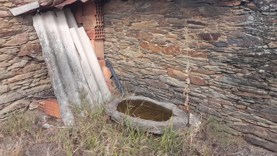 Moradia T0 para Venda em Santo Andre das Tojeiras Foto 9