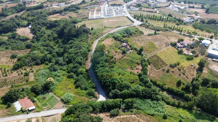 Moradia T2 para Venda em Cela Foto 18