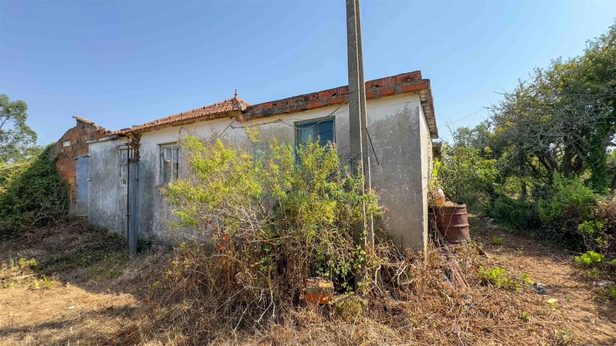 Moradia T2 para Venda em Cela Foto 13