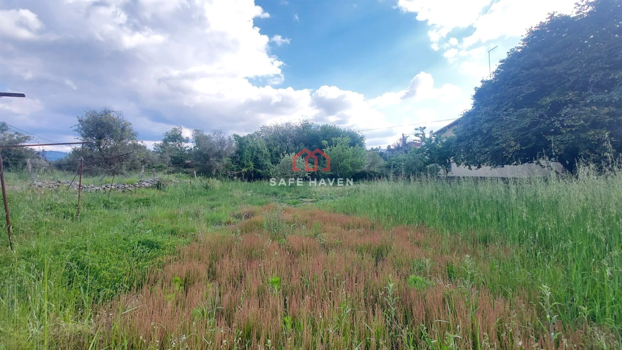 Terreno para Venda em Cativelos Foto 5