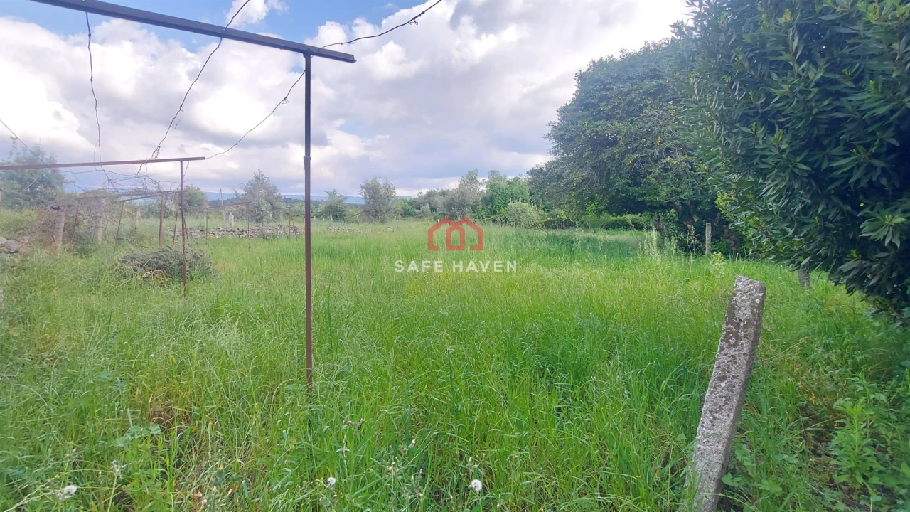 Terreno para Venda em Cativelos Foto 7