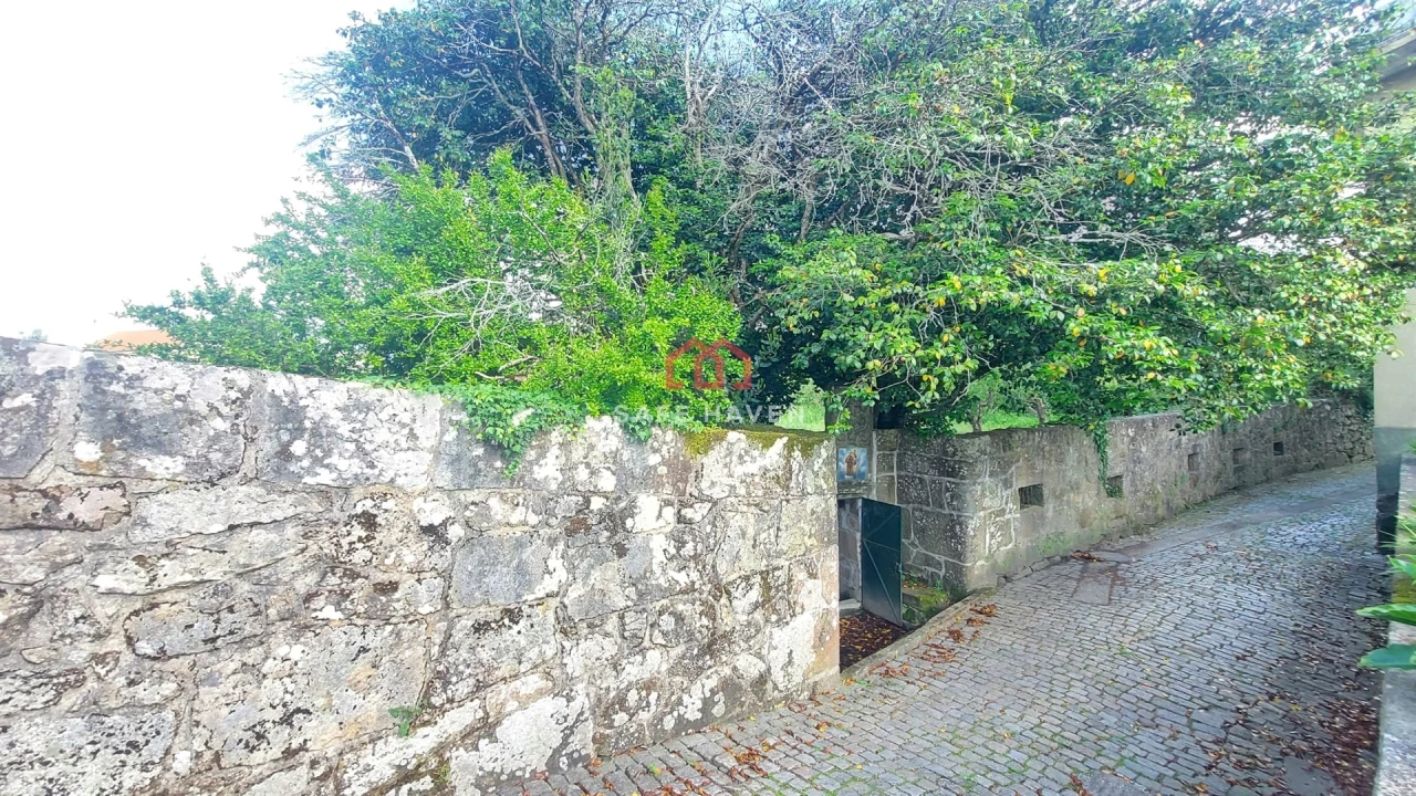 Terreno para Venda em Cativelos Foto 2