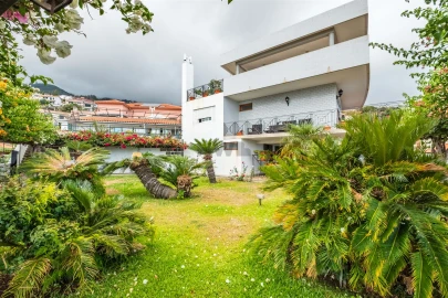 Moradia T0 para Venda em Funchal (Santa Maria Maior)