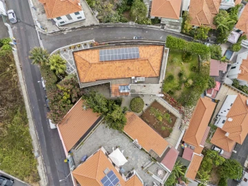 Moradia T0 para Venda em Funchal (Santa Maria Maior)