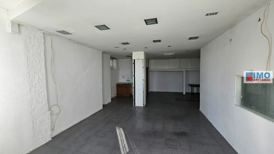 Moradia T2 para Venda em Salgueiro do Campo Foto 14