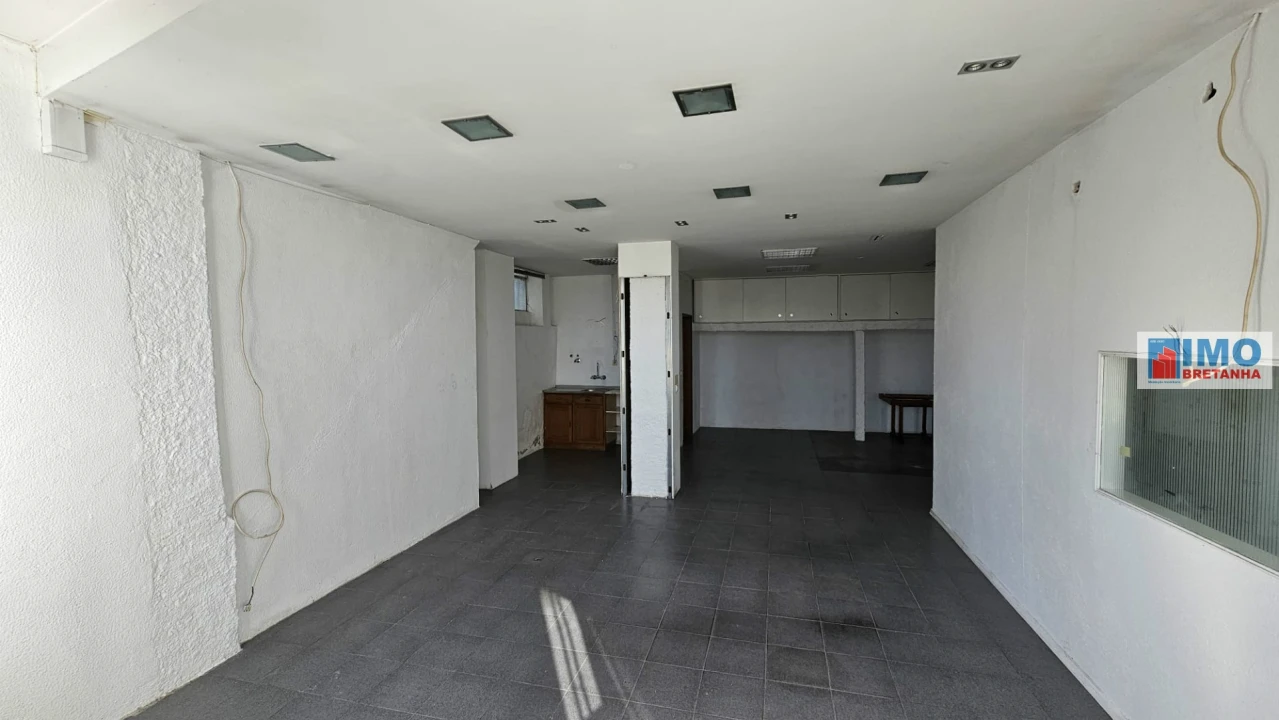 Moradia T2 para Venda em Salgueiro do Campo Foto 14