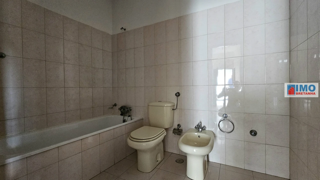 Moradia T2 para Venda em Salgueiro do Campo Foto 9