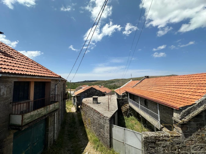 Moradia T2 para Venda em Castro Laboreiro e Lamas de Mouro Foto 26