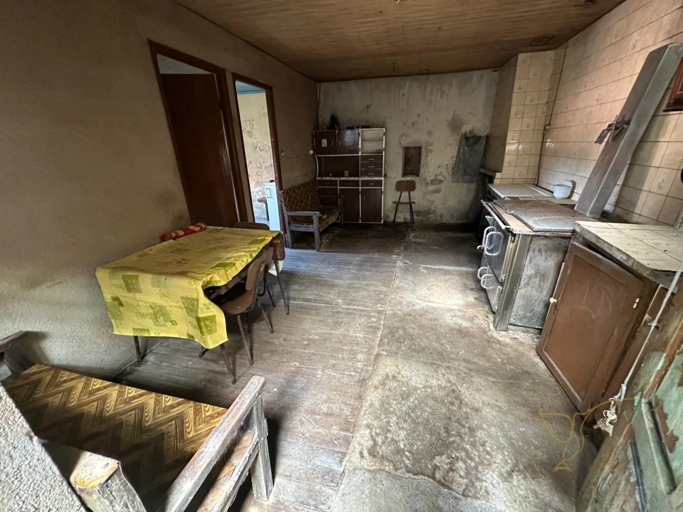 Moradia T2 para Venda em Castro Laboreiro e Lamas de Mouro Foto 9