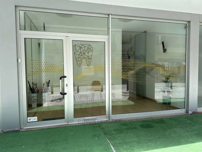 Loja para Arrendamento em Espinho Foto 1