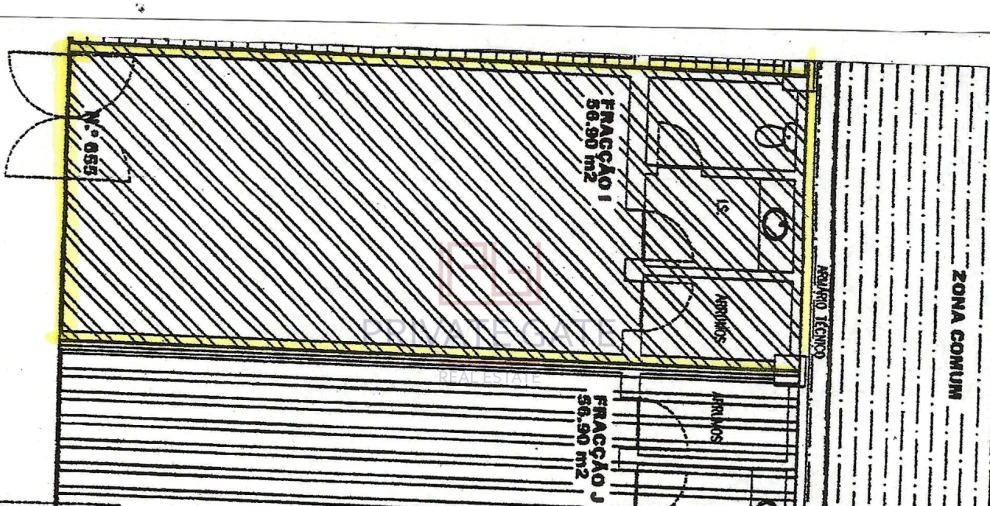 Loja para Arrendamento em Espinho Foto 7