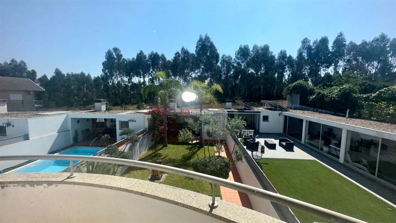 Moradia T4 para Venda em Canedo, Vale e Vila Maior Foto 23