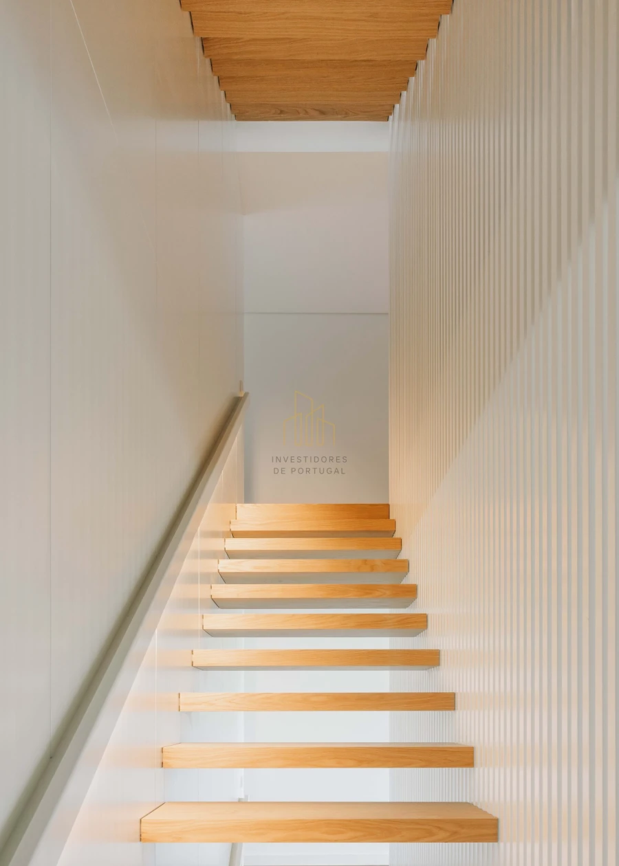 Moradia T5 para Venda em Alcantara Foto 9