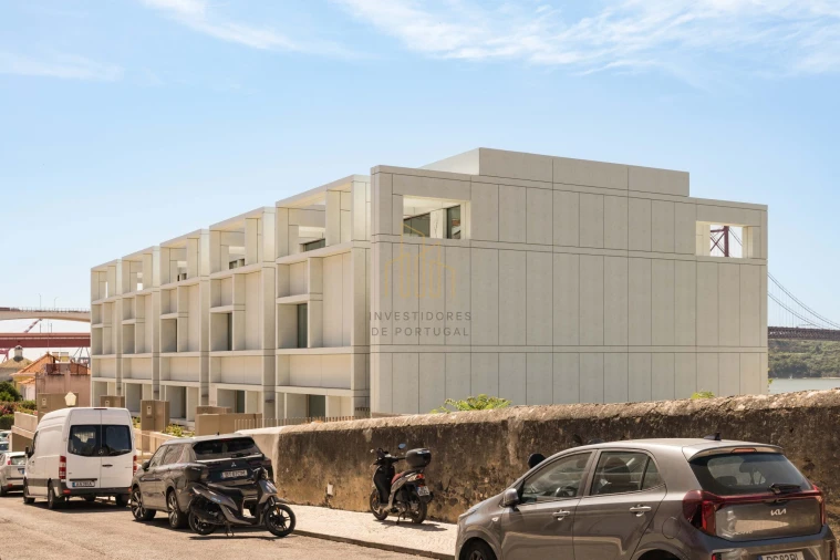 Moradia T5 para Venda em Alcantara Foto 20