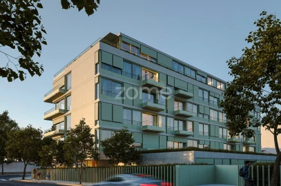Apartamento T2 para Venda em Lordelo do Ouro e Massarelos
