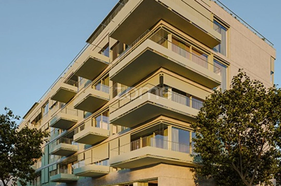 Apartamento T4 para Venda em Lordelo do Ouro e Massarelos Foto 16