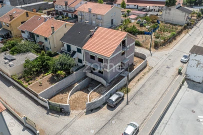 Terreno para Venda em Pedroso e Seixezelo