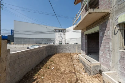 Terreno para Venda em Pedroso e Seixezelo