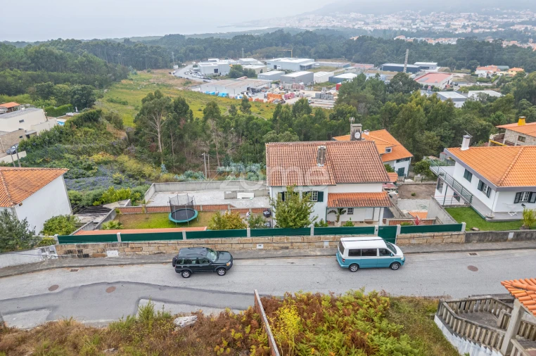 Moradia T3 para Venda em Ancora Foto 51