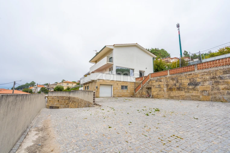 Moradia T3 para Venda em Ancora Foto 38