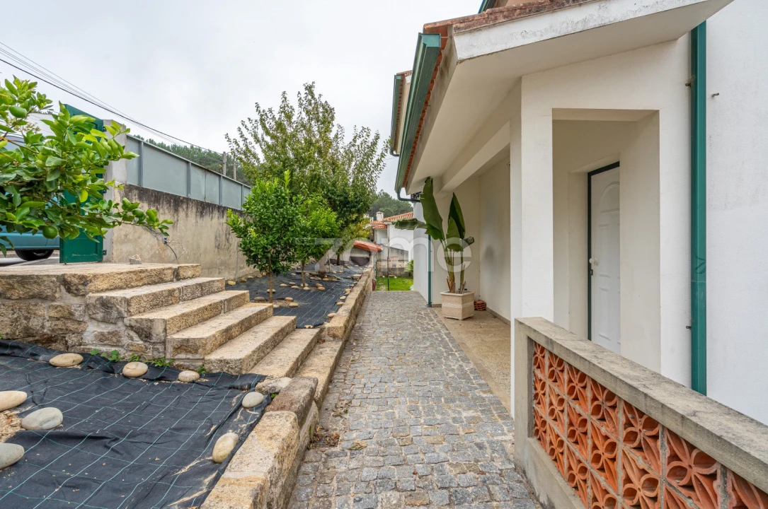 Moradia T3 para Venda em Ancora Foto 44