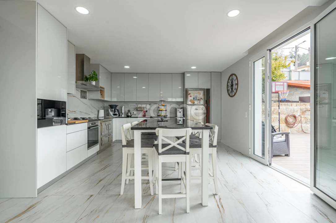 Moradia T3 para Venda em Ancora Foto 10