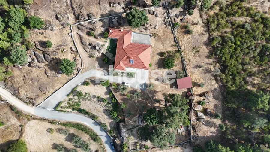 Moradia T4 para Venda em Valpaços e Sanfins Foto 4