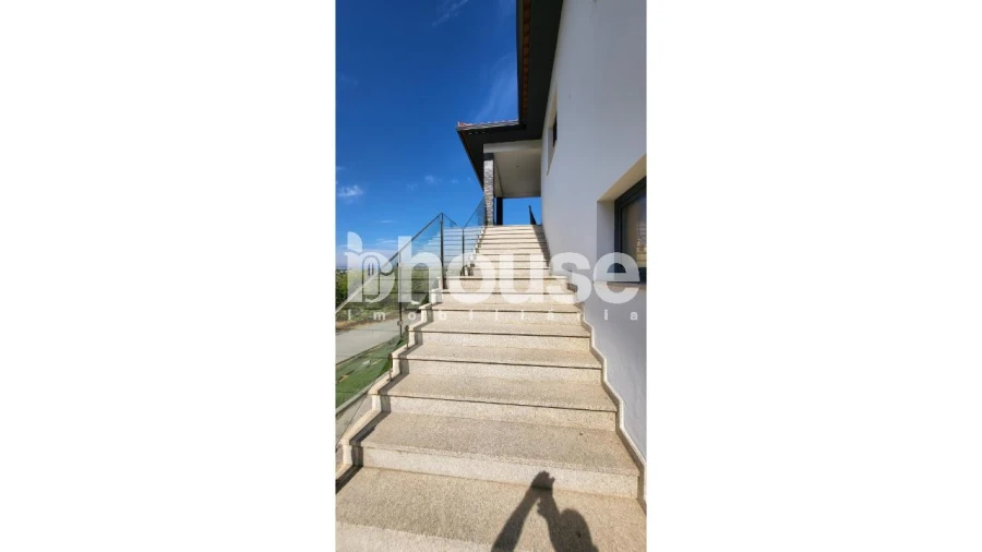 Moradia T4 para Venda em Valpaços e Sanfins Foto 5