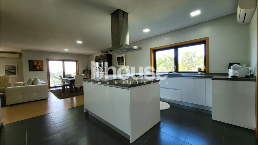 Moradia T4 para Venda em Valpaços e Sanfins Foto 9