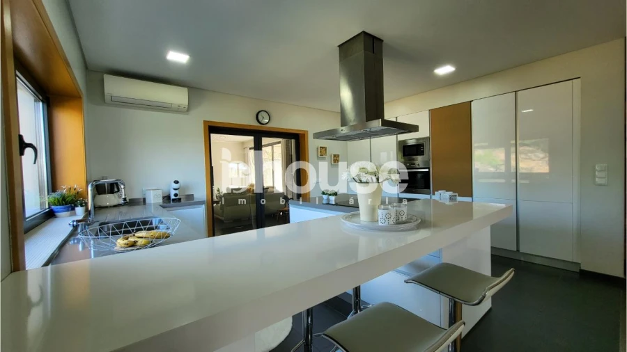 Moradia T4 para Venda em Valpaços e Sanfins Foto 12