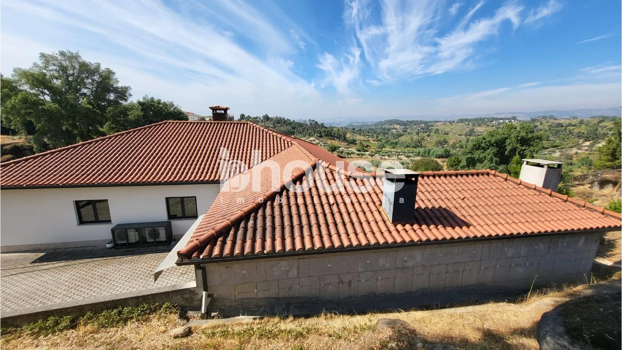 Moradia T4 para Venda em Valpaços e Sanfins Foto 4