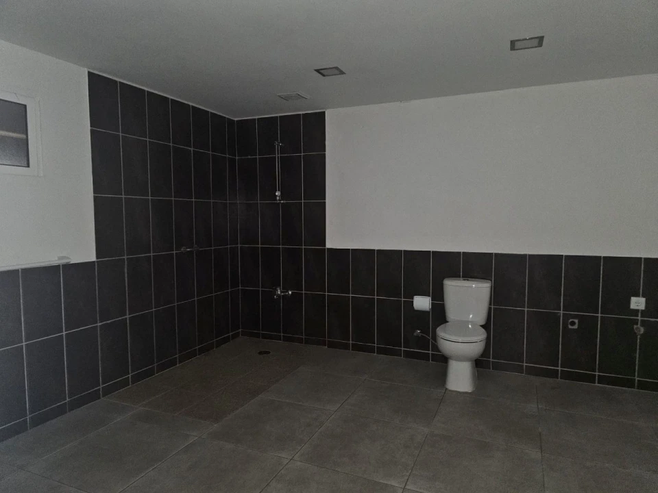 Moradia T4 para Venda em Vila Cova e Feitos Foto 12