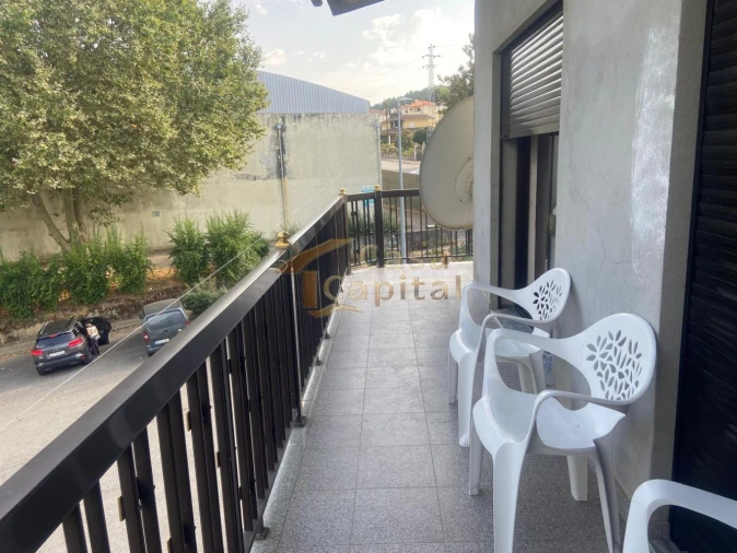 Moradia T4 para Venda em Alijo Foto 35