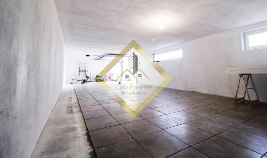 Moradia T3 para Venda em Argoncilhe Foto 14