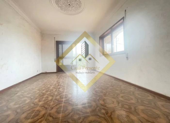 Moradia T4 para Venda em Santa Maria de Lamas Foto 25