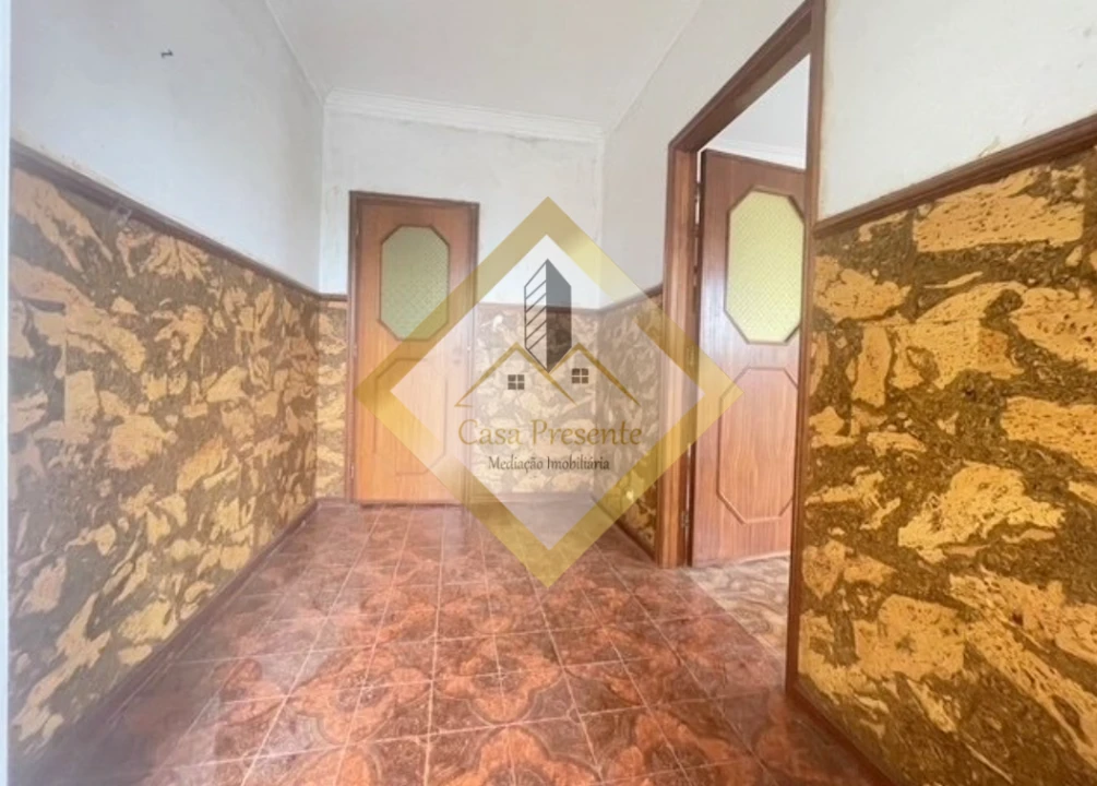 Moradia T4 para Venda em Santa Maria de Lamas Foto 26