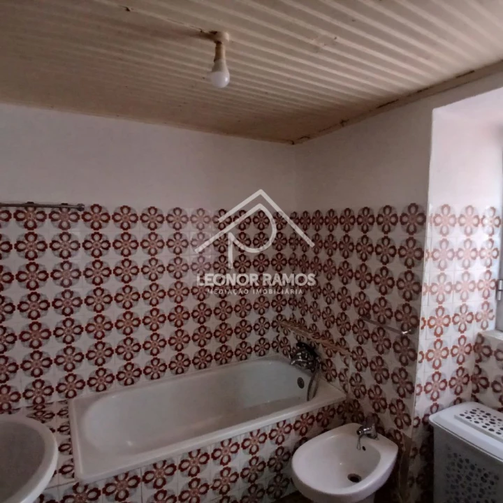 Moradia T4 para Venda em Idanha-A-Nova e Alcafozes Foto 17