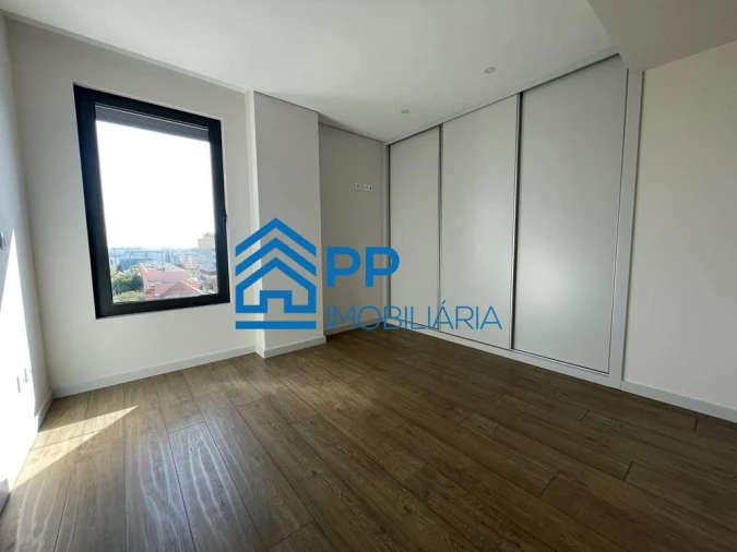 Apartamento T3 para Venda em Cedofeita, Santo Ildefonso, Sé, Miragaia, São Nicolau e Vitória Foto 10