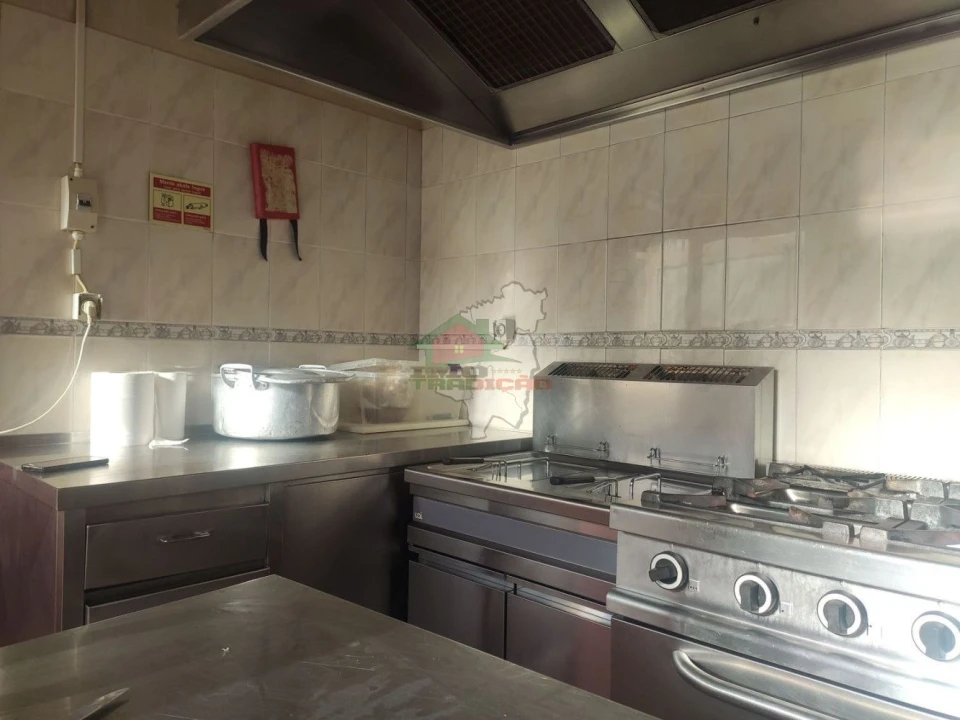 Loja para Venda em Cernache do Bonjardim, Nesperal e Palhais Foto 22