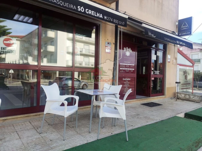 Loja para Venda em Cernache do Bonjardim, Nesperal e Palhais Foto 2