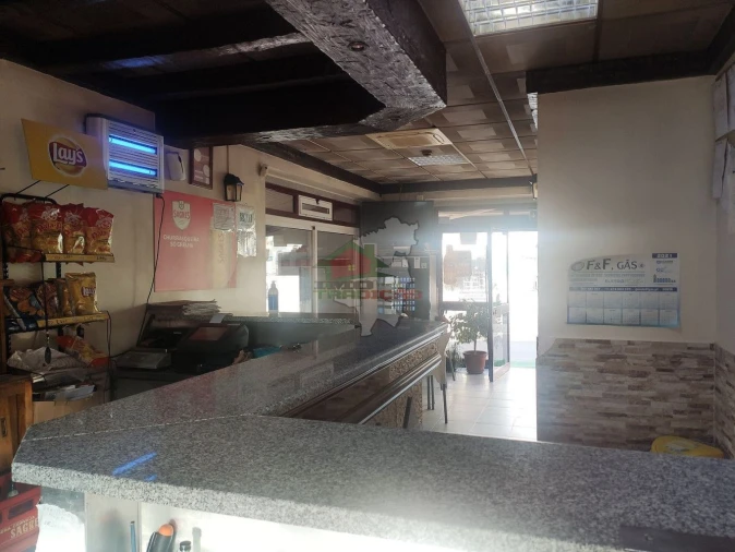 Loja para Venda em Cernache do Bonjardim, Nesperal e Palhais Foto 17