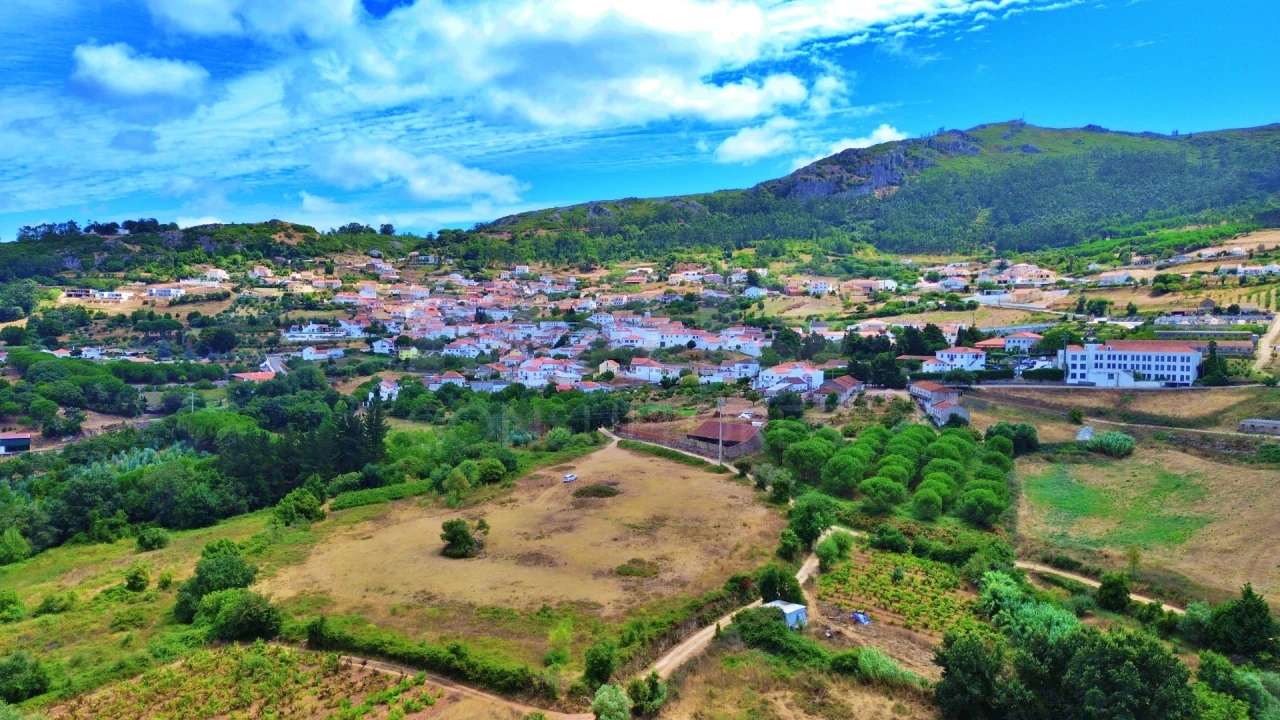Terreno para Venda em Lamas e Cercal Foto 2