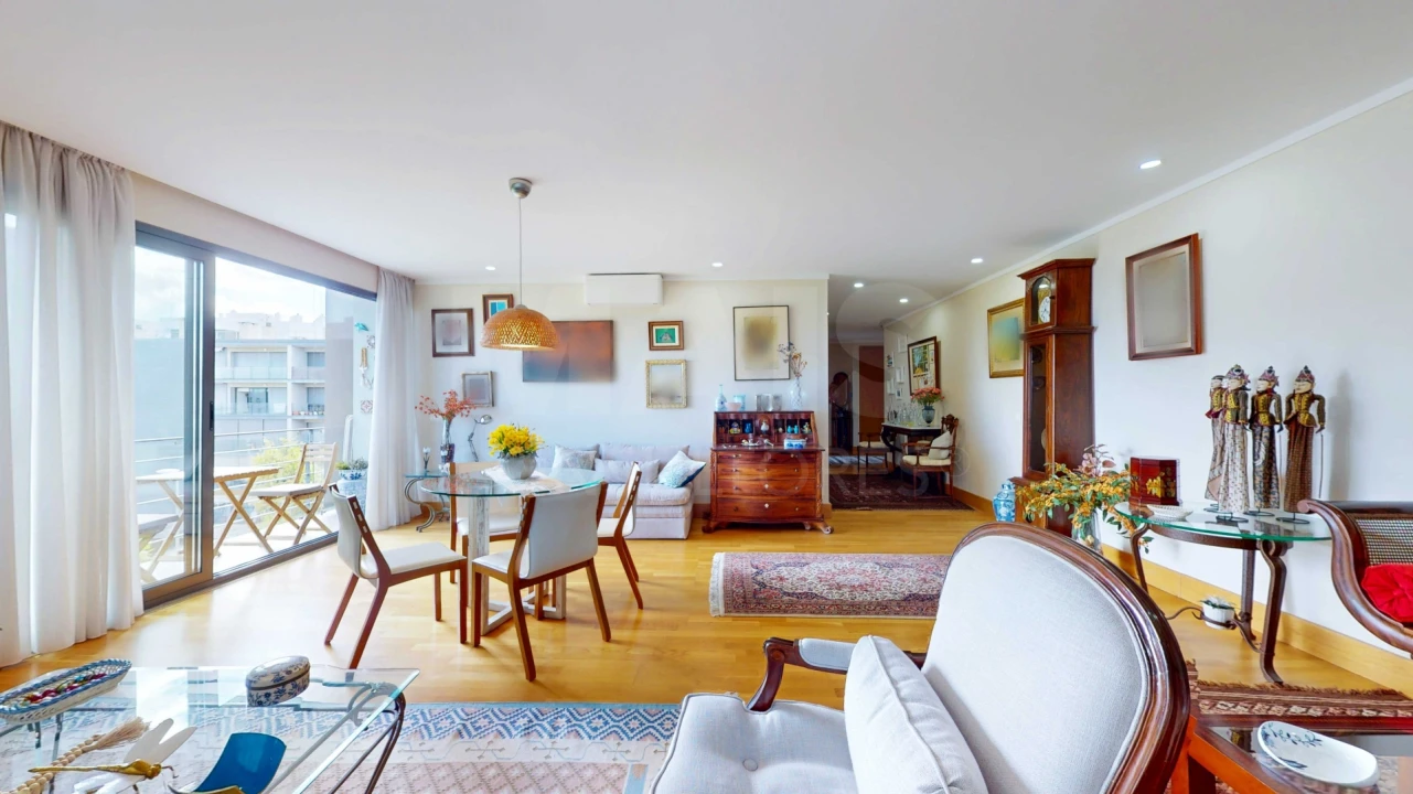 Apartamento T4 para Venda em Parque das Nações Foto 9