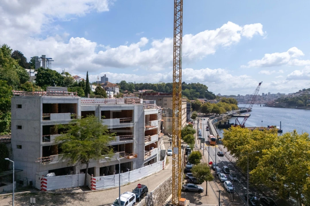 Apartamento T2 para Venda em Lordelo do Ouro e Massarelos Foto 28